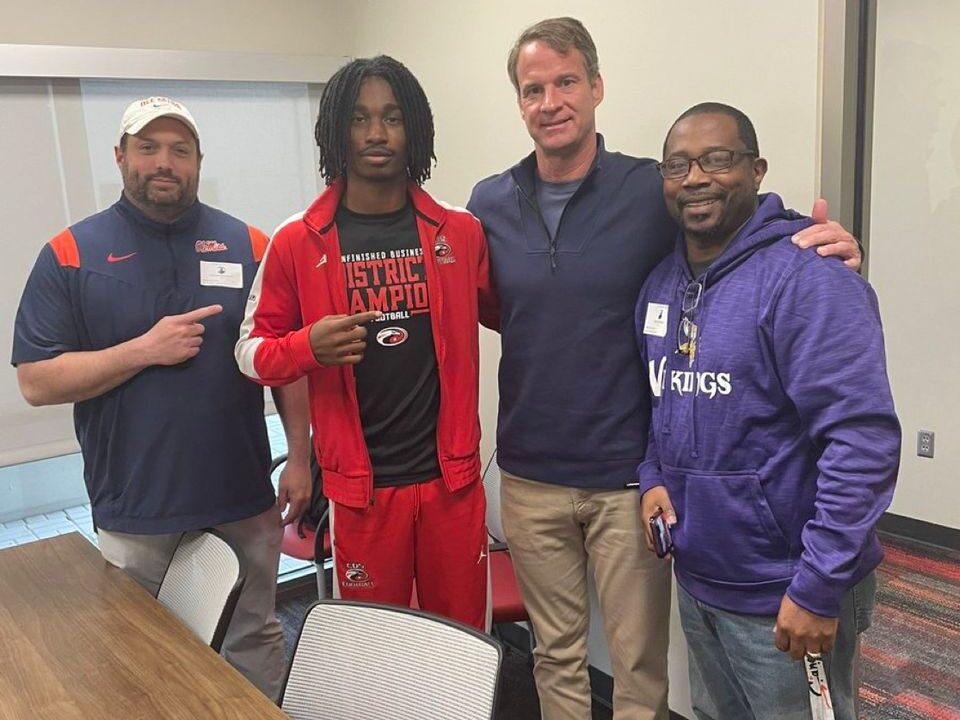 2026 ATH at Carrollwood Day (Fla.) adds odd commits to ole miss..