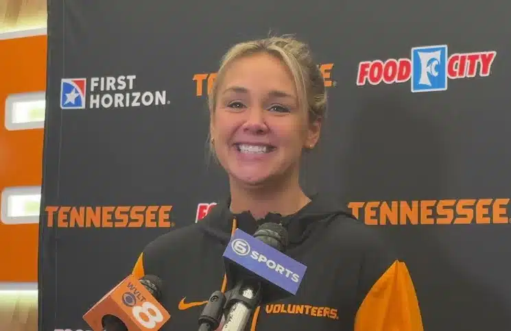 WATCH: Tennessee HC Kim Caldwell Gives First Press Conference Following Childbirth, Previews South Carolina….