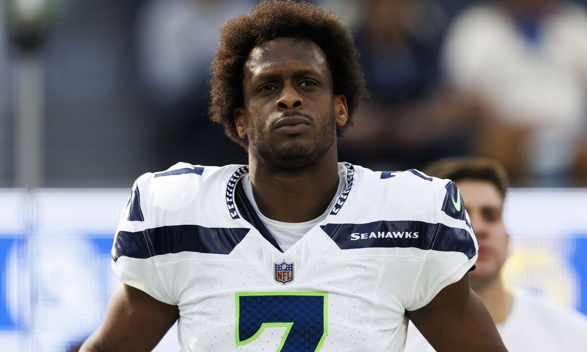 BEYOND STAKE: Geno Smith rejected a two-year deal in the $40-45 million per year range from the Seahawks demanding for….