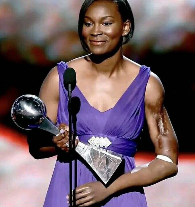 Congratulations to Danielle Green, former Notre Dame women”s basketball player, Iraq war veteran, and Purple Heart recipient, for winning the Pat Tillman Award for Service at the ESPY awards. Green currently works as a counselor for veterans in South Bend.