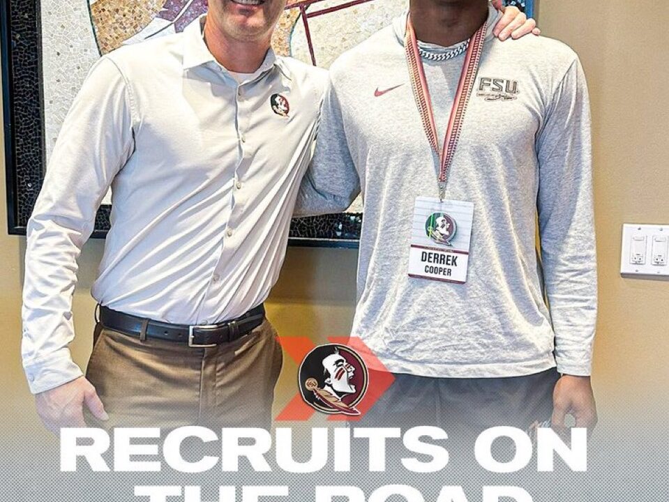 Elite RB Derrek Cooper stuns football world with his commitment to Florida State🍢 Cooper ranks No. 32 NATL. (No. 3 RB) in the 2026 class.