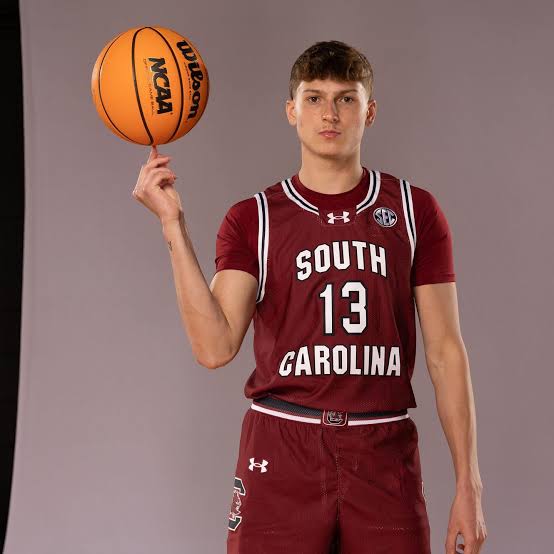 Just In: 5 Star South Carolina Gamecocks Men’s basketball Guard Austin Herro becomes $10 million dollars richer as He Hits multi million dollars deal with NBA team as they Lock him for the future, He becomes the richest youngest male basketball player at Gamecocks…see more